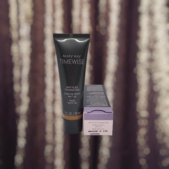Bronze W 140 (Warm) Matte 3D Foundation - Combo-to-Oily Skin TimeWise…Mary Kay - Picture 4 of 4